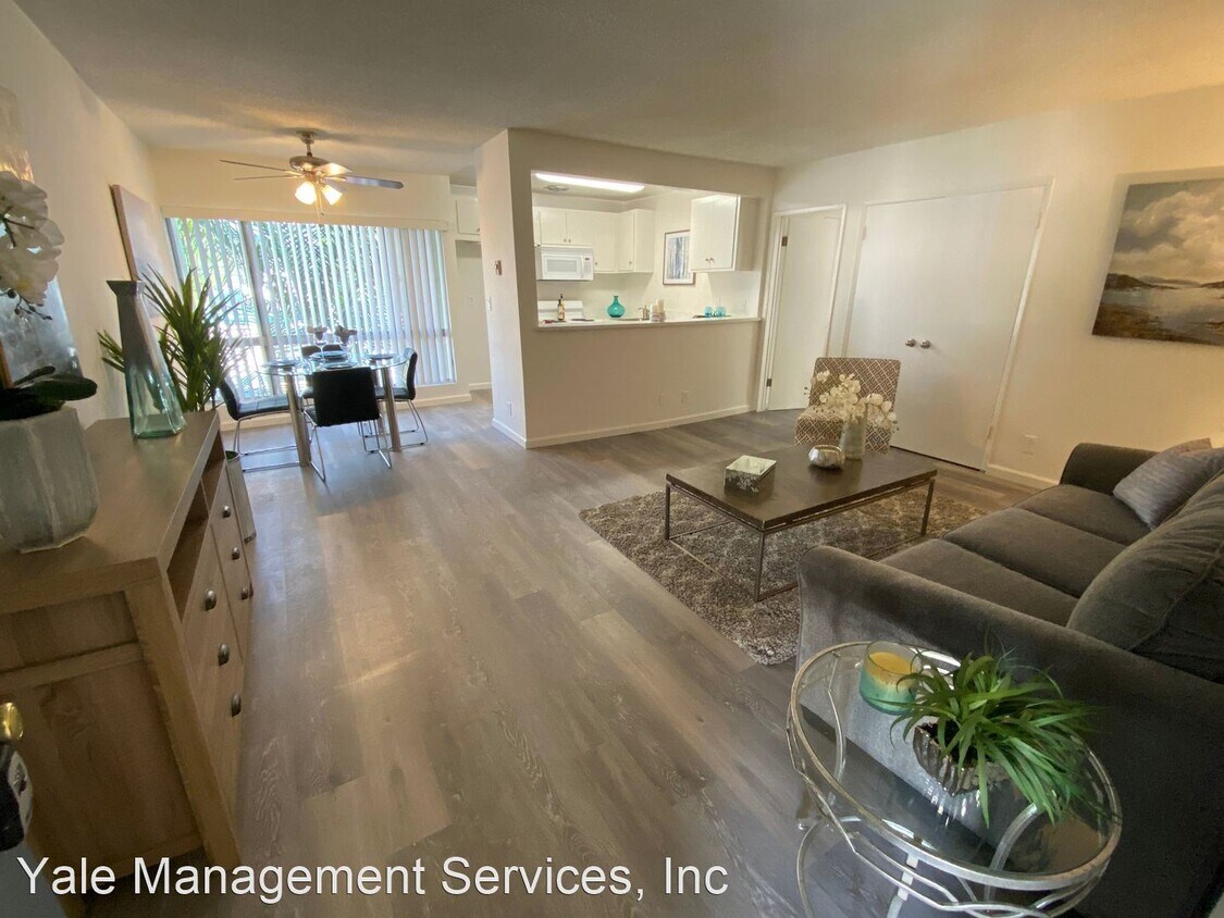 Foto principal - 10557 Lindley Ave