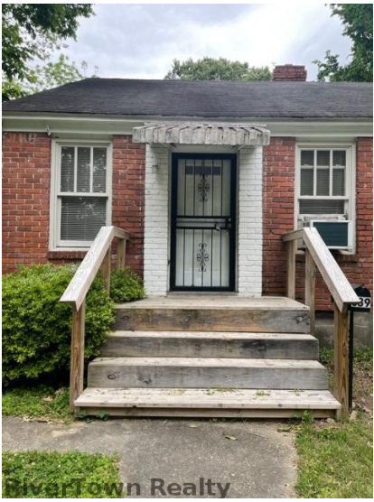 Primary Photo - 689 Goodman St