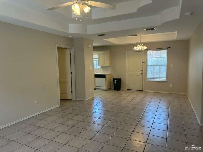 Building Photo - 7 Fort Brown Ave