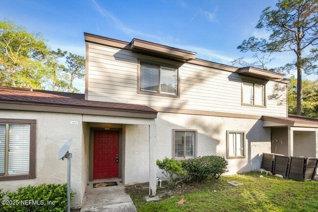 Foto del edificio - 8300 Plaza Gate Ln