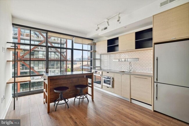 Foto del edificio - 2030 8th St NW