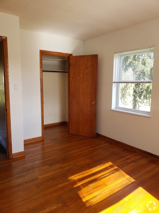 Apartments for Rent in 25801