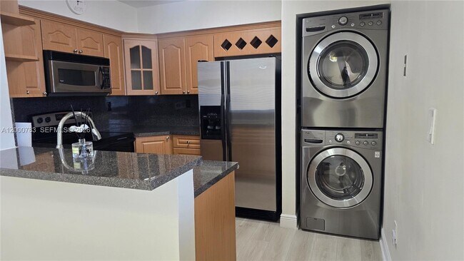 Foto del edificio - 9970 NW 9th St Cir