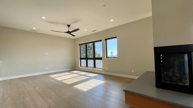 Building Photo - Exceptional New Construction Single-Level 4 Bedroom SLO View Home with Roof Deck
