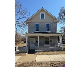 Building Photo - 4115 Fairhaven Ave