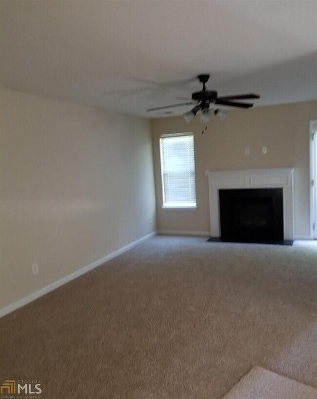 Foto del edificio - 2441 Capella Cir SW