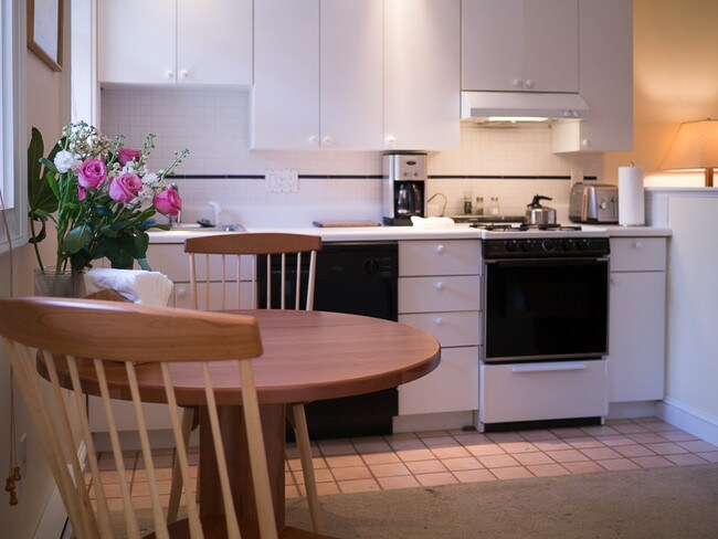 Foto del edificio - 72 Montgomery St