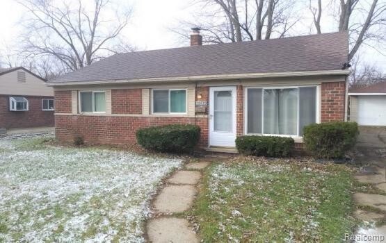 Foto principal - 28479 Sutherland St