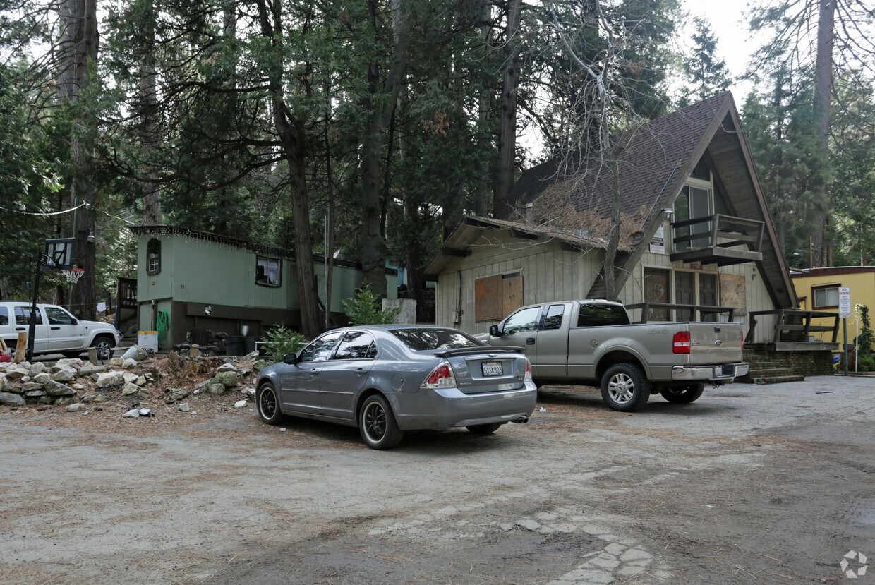 27263 Highway 189, Blue Jay, CA 92317 Apartments in Blue Jay, CA