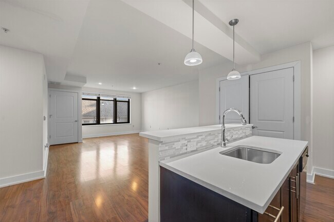 Building Photo - 1040 John F. Kennedy Blvd