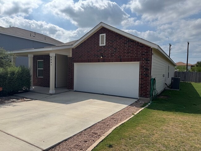 Spacious 4 Bedroom 3 Full Bath home in the... - Spacious 4 Bedroom 3 Full Bath home in the...