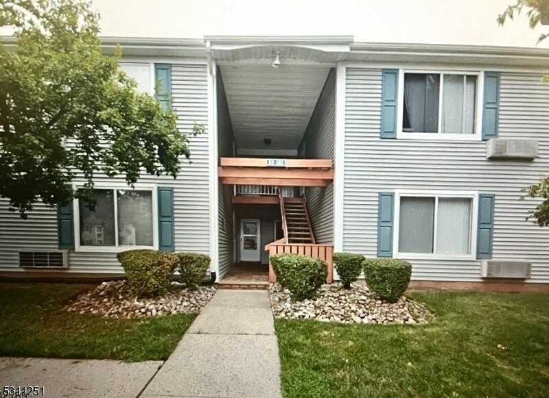 Foto principal - 119 Aimwick Ct