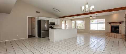 Building Photo - 1922 E Marquette Dr