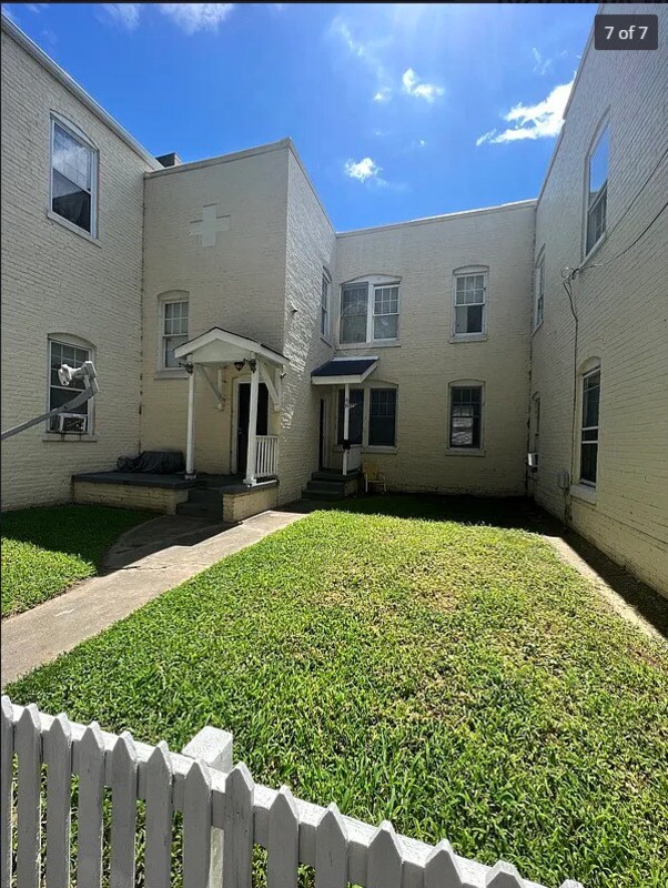 1020 Maplewood Ave Unit 10, Hopewell, VA 23860 Condo for Rent in