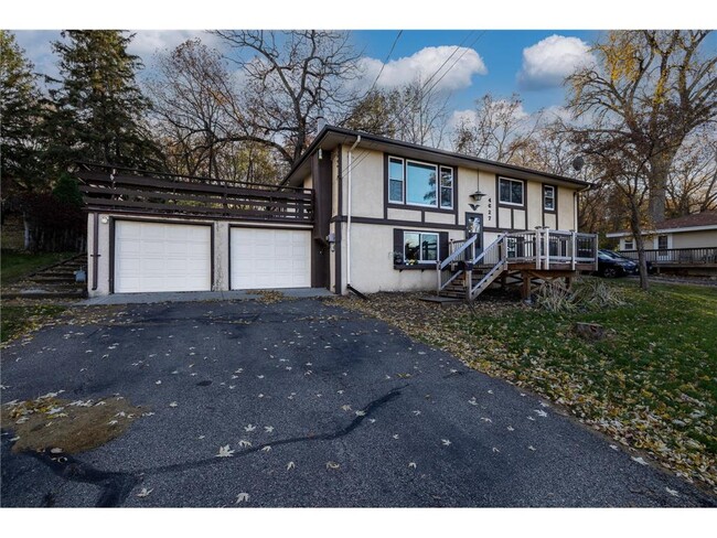 Building Photo - 4627 W 129th St