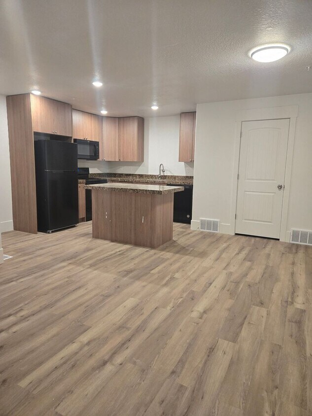 Foto principal - ***Move in Special***