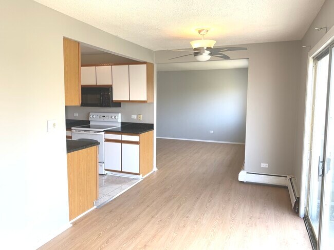 Building Photo - 2 Villa Verde Dr