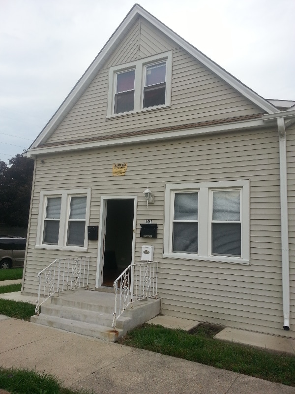 101 Hyde Park Ave Unit 1N, Bellwood, IL 60104 Room for Rent in