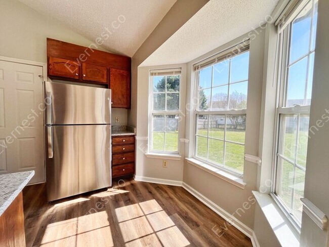 Foto del edificio - 4588 Lands End Ct SW