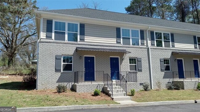 Building Photo - 2156 Park Terrace