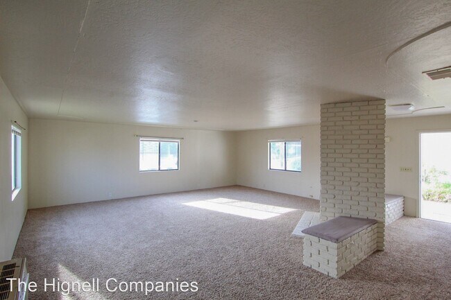 Building Photo - 3 br, 2 bath House - 1830 Rosaline