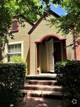 Building Photo - 1160 Palm Ave