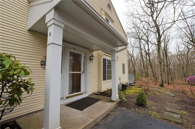 Foto del edificio - 42 Eagle Run