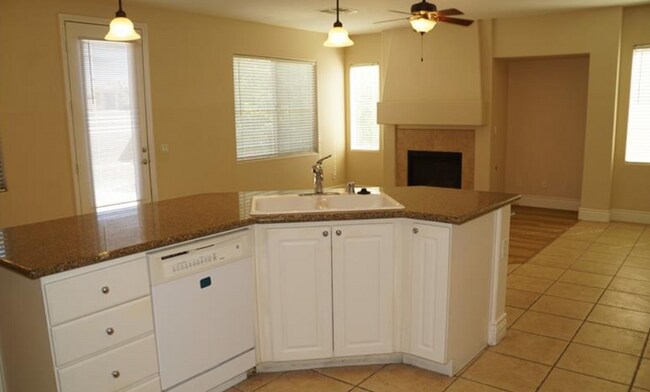 Foto del edificio - 518 Center Green Dr