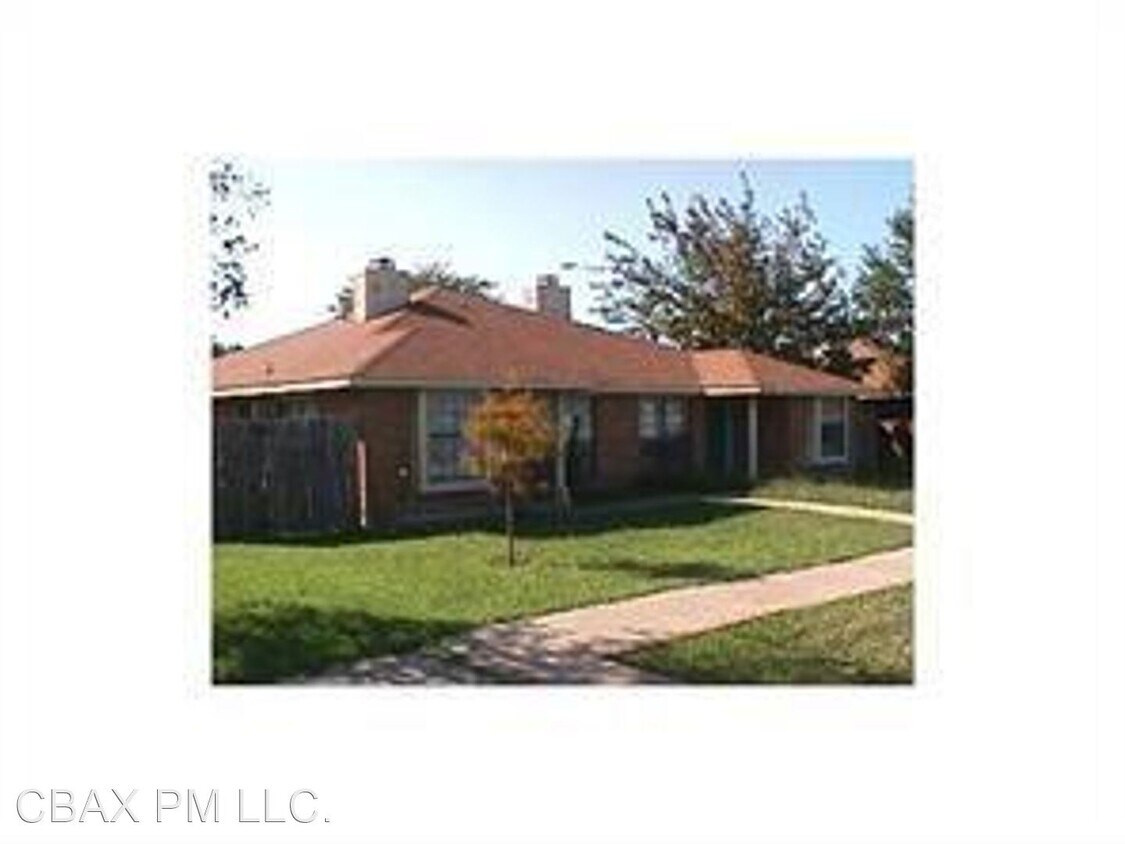 2 br, 2 bath House 2709 Standford Street A House for Rent in
