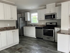Building Photo - 5168 Tokay Dr