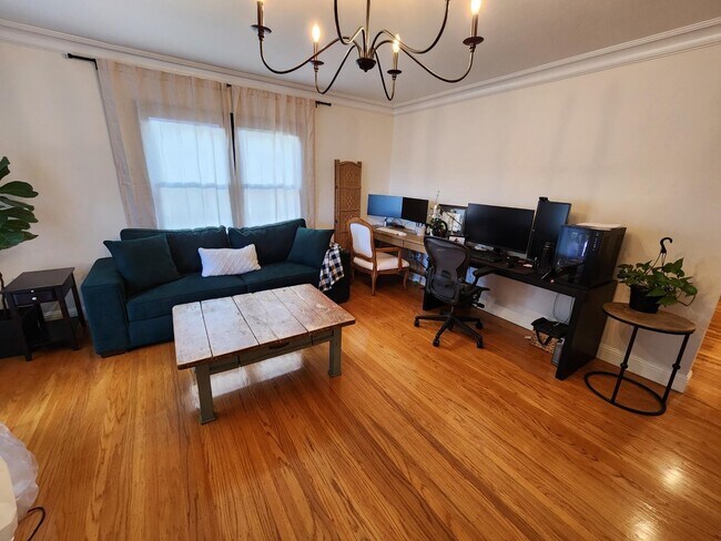 Foto del edificio - 633 3rd St
