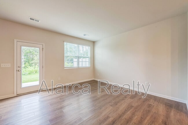 Building Photo - 14009 Castle Nook Dr