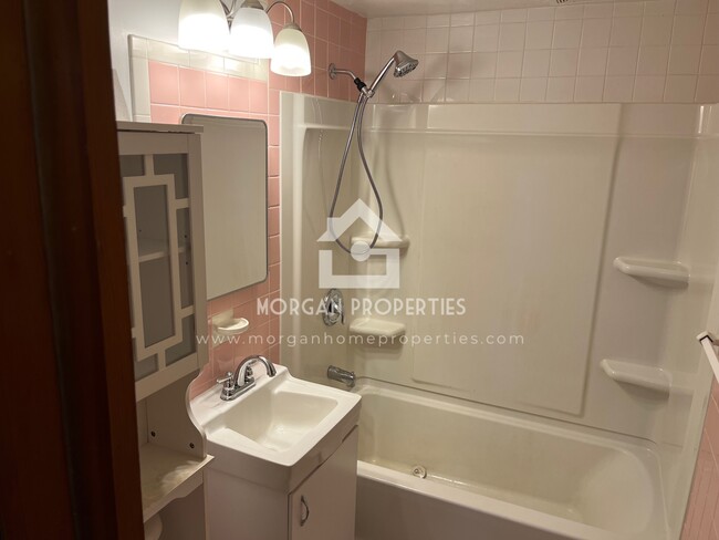 Foto del edificio - 5783 W 900 N