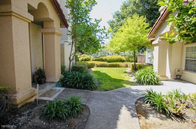 Foto del edificio - 4 br, 3 bath House - 5776 Belleza Drive