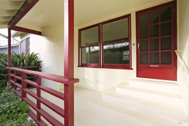 Building Photo - 11 Alta Vista Ave