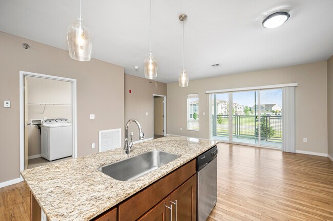 Foto del edificio - Stone Creek Apartments