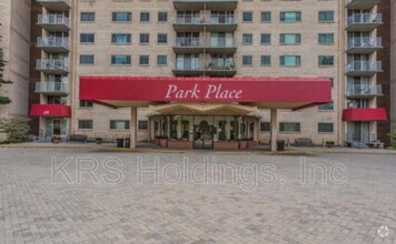 Building Photo - 2500 N Van Dorn St