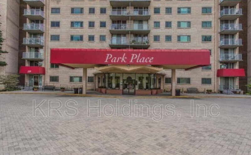 Foto principal - 2500 N Van Dorn St