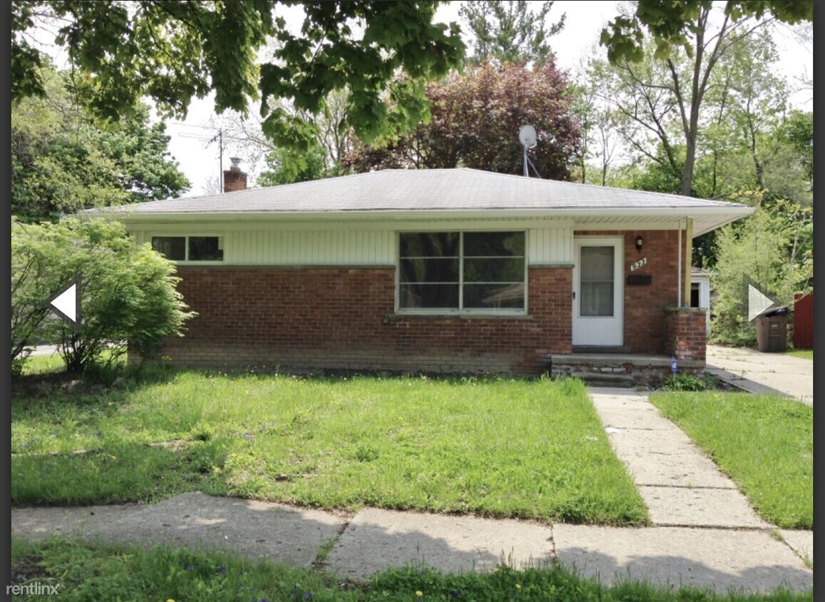 Primary Photo - 3 br, 2 bath House - 933 Canterbury Dr