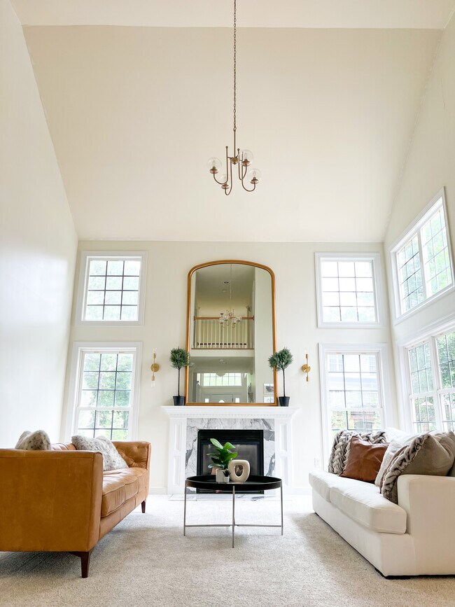 Foto del edificio - 12169 Morestead Ct