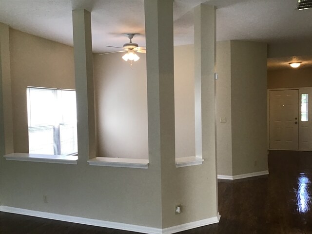 Foto del edificio - 2341 Gradison Circle