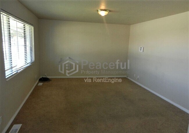 Foto del edificio - 2009 W Celia Way