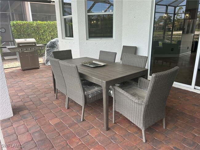 Foto del edificio - 7636 Sussex Ct