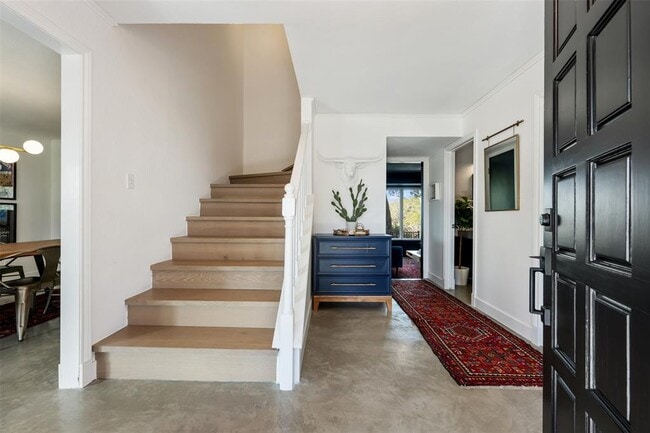 Building Photo - 6713 Winterberry Dr