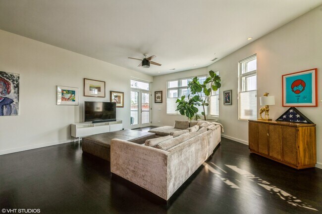 Foto del edificio - 836 W Hubbard St
