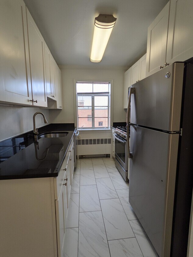 Primary Photo - 29 Littell Rd