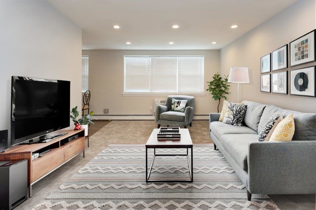 Living Room - Willow Bend Apartments