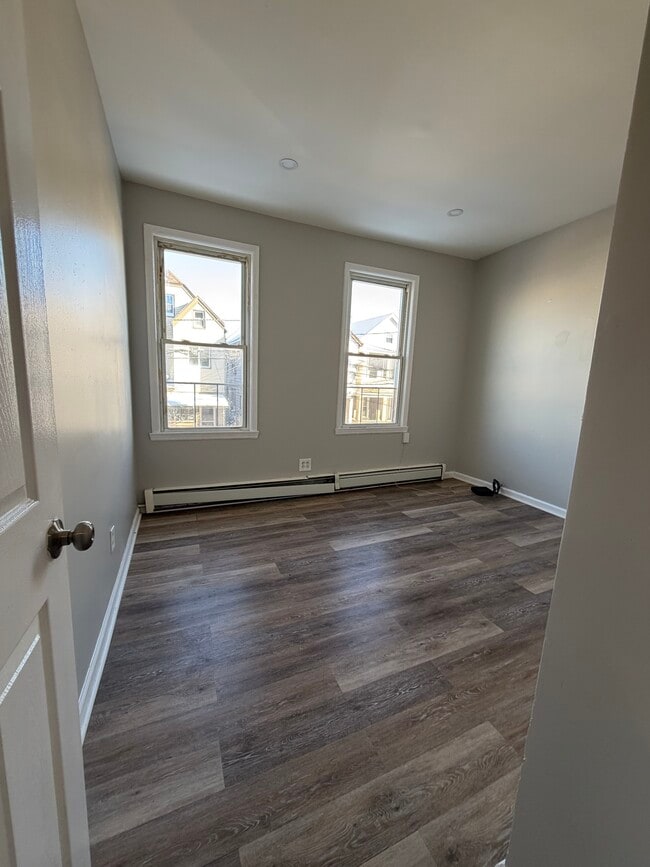 90 W 20th St 2 - 91 W 20th St