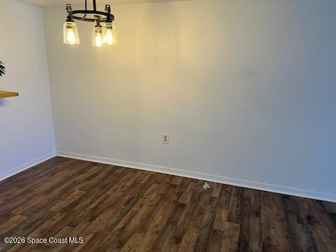 Foto del edificio - 2497 Country Club Dr