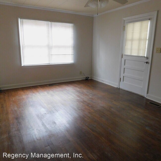 Building Photo - 3 br, 1.5 bath House - 205 Martin Street